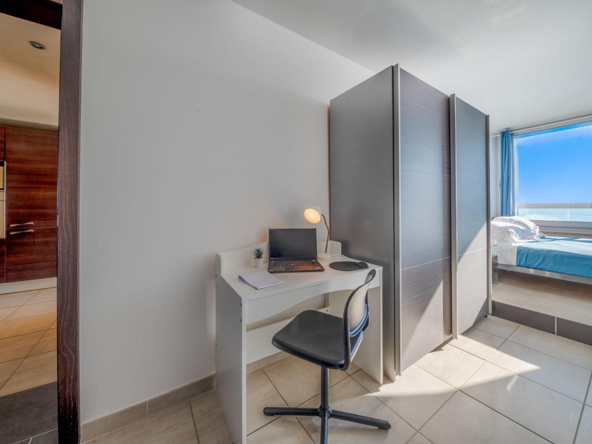 Apartment Les Marines De Haute-Plage-5 By Interhome La Grande Motte Exteriör bild